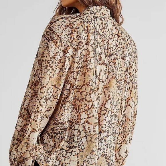 Spell Animal Print Tie Blouse, L - Picture 15 of 17